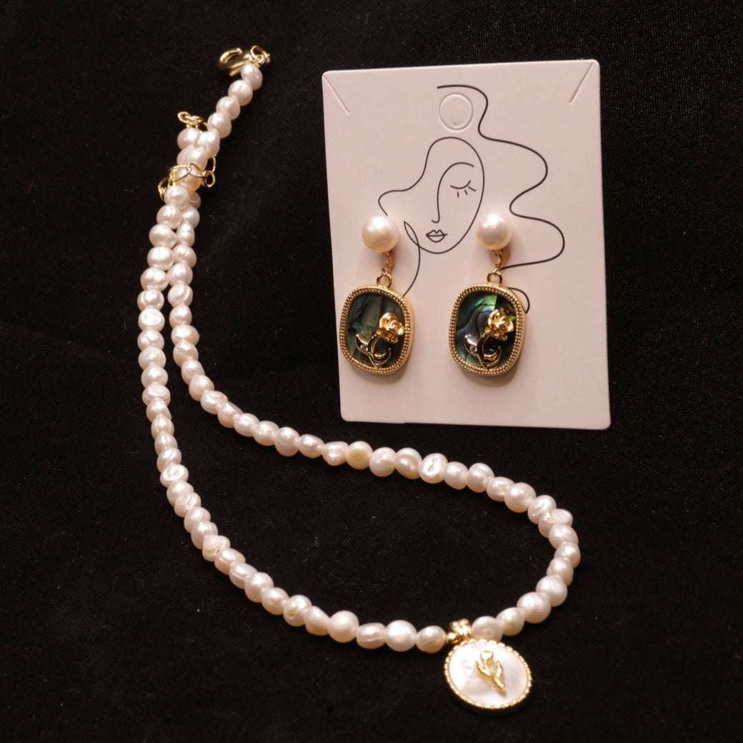 LUXE PEARLS COLLECTIONS