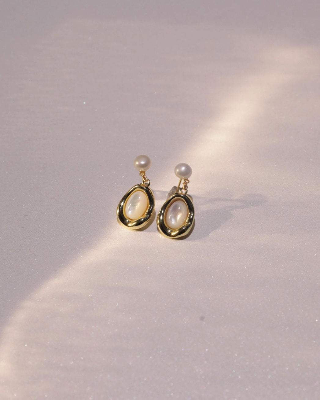 Pearlescent Elegance Mother-of-Pearl Earrings