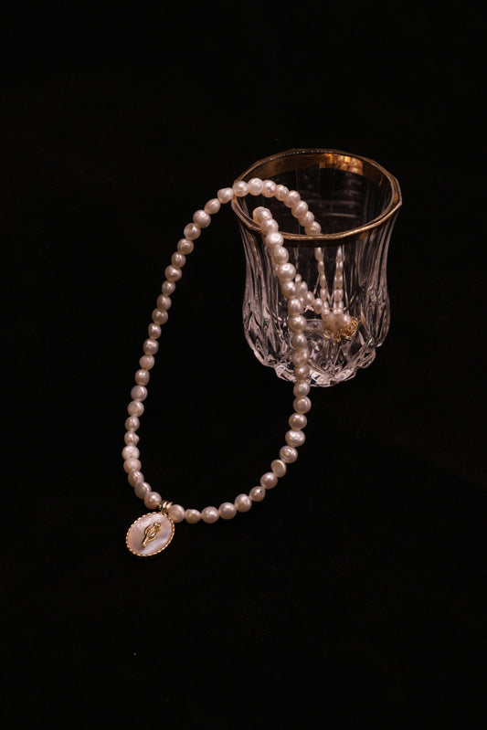 Baroque Tulip Charm Pearl Necklace