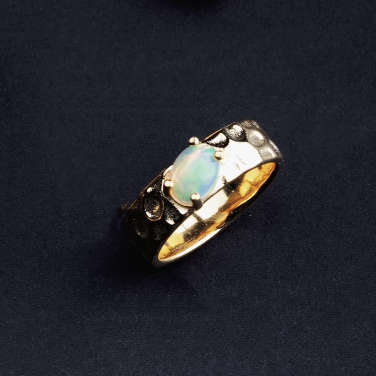 Enchanted Fields - 18K Gold Opal Ring