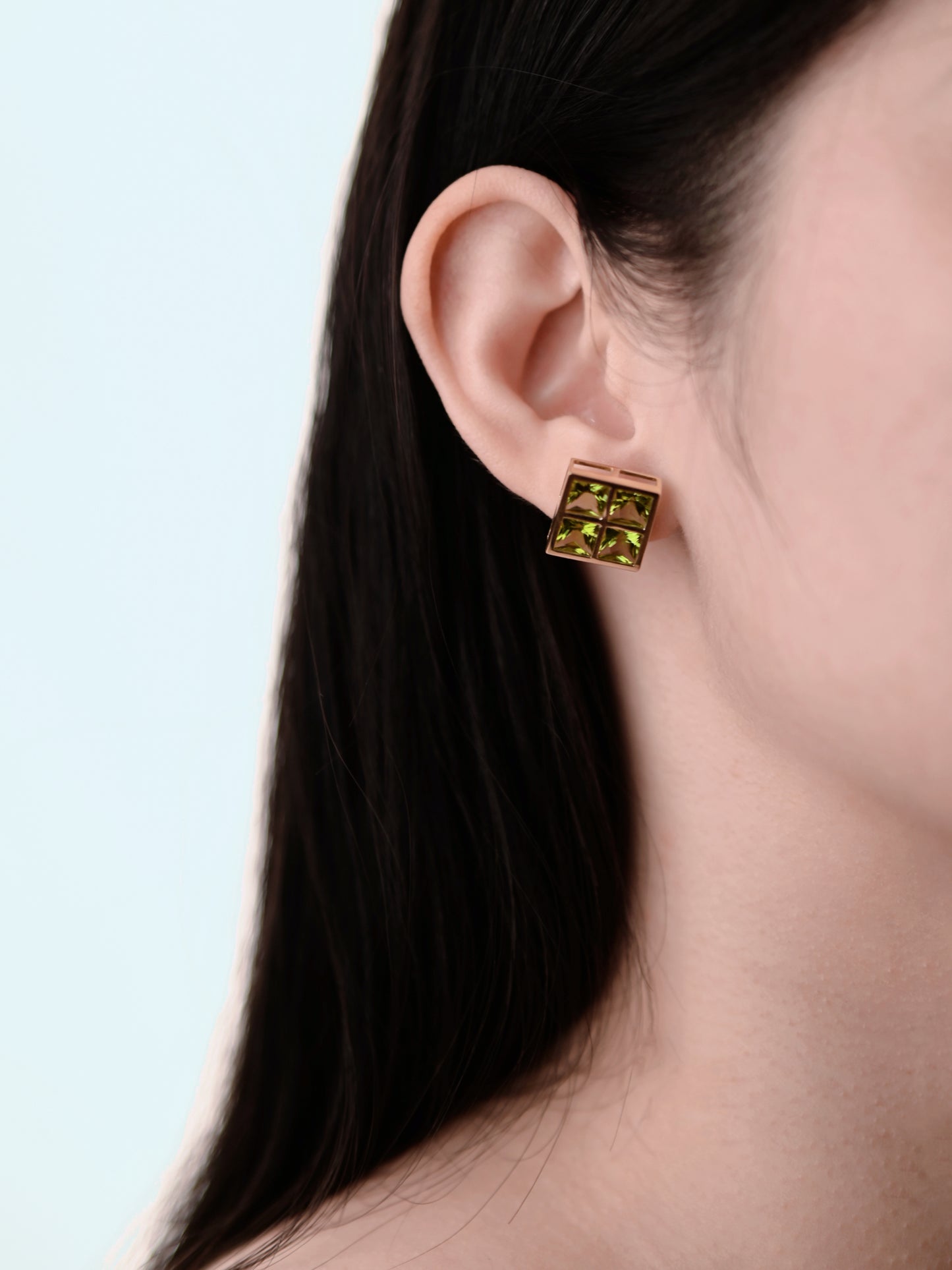 Geometry - 18K Gold Peridot Earrings