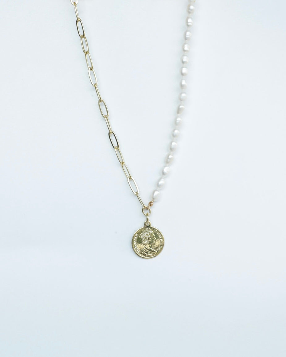 Timeless Treasure Pearl & Chain Necklace